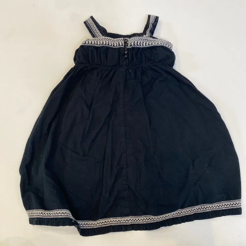 Baby GAP Factory Black & White Sleeveless Embroidered A-Line Dress EUC Sz 4T - Picture 4 of 7
